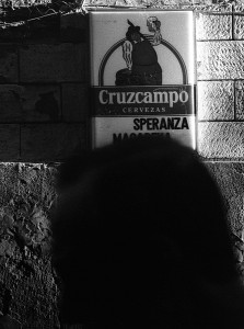 apiedetajo_GRAY